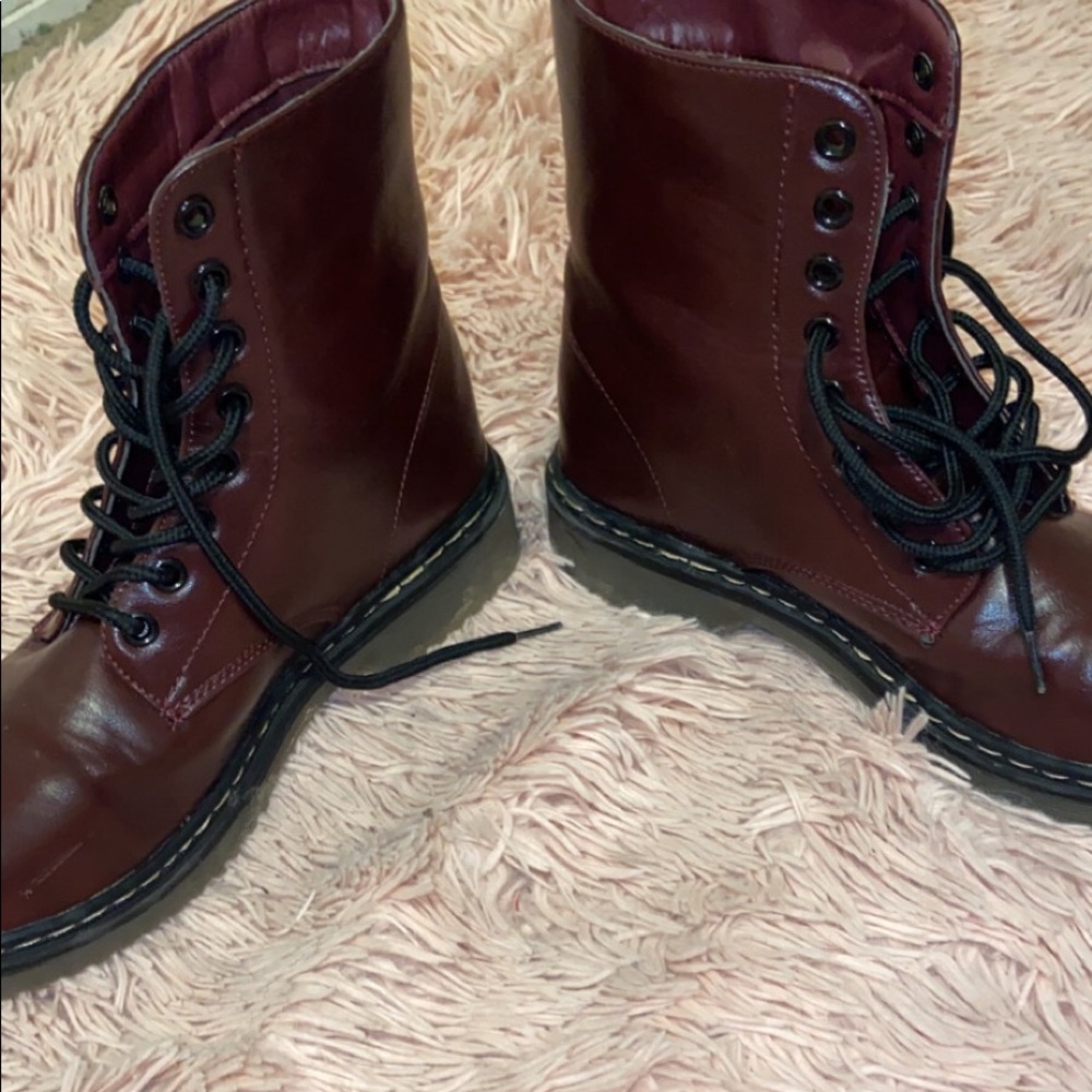 combat boots - Picture 2 of 3